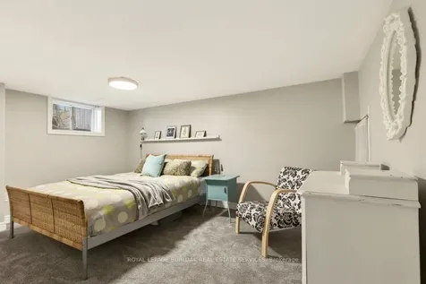 969 Sanford Drive Burlington ON L7T 3G7