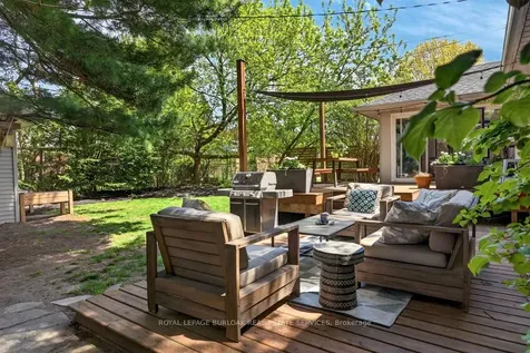 969 Sanford Drive Burlington ON L7T 3G7