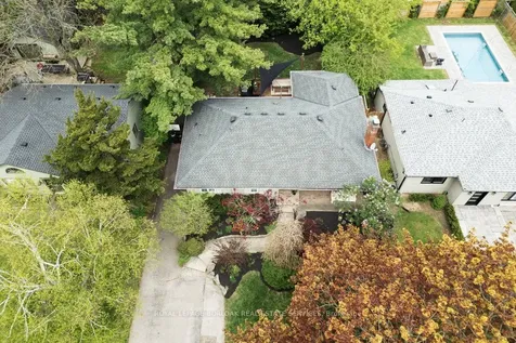 969 Sanford Drive Burlington ON L7T 3G7