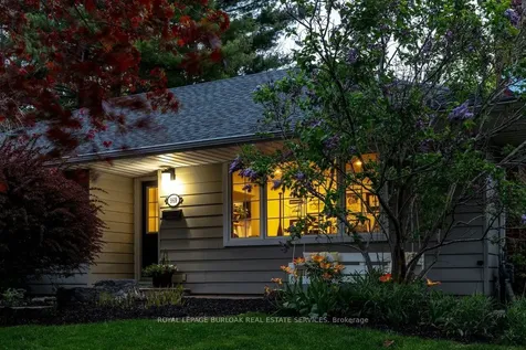 969 Sanford Drive Burlington ON L7T 3G7