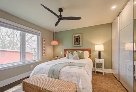 1486 Augustine Drive Burlington ON L7P 2N2