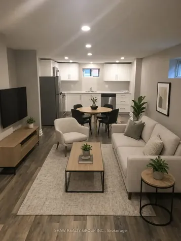 1486 Augustine Drive Burlington ON L7P 2N2