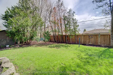 1486 Augustine Drive Burlington ON L7P 2N2