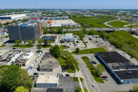 2455 Industrial Street Burlington ON L7P 1A6
