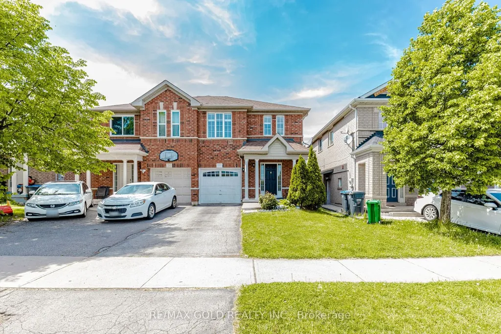 28 Rivermere Court Brampton ON L7A 1R4