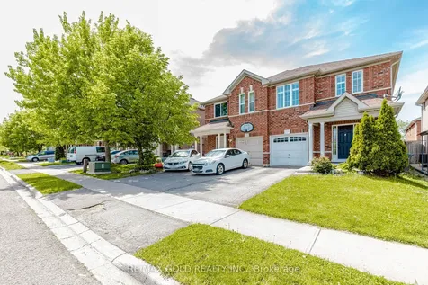 28 Rivermere Court Brampton ON L7A 1R4