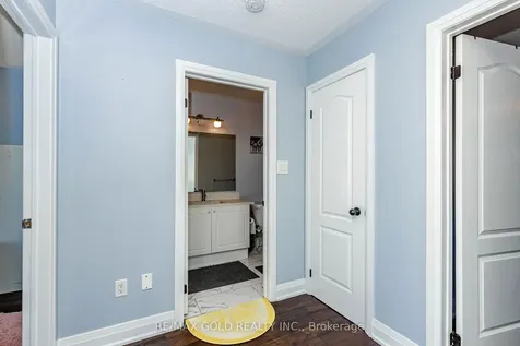 28 Rivermere Court Brampton ON L7A 1R4