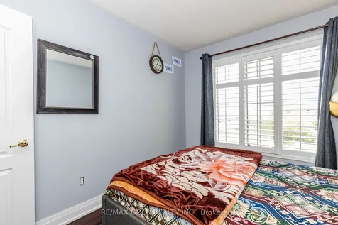28 Rivermere Court Brampton ON L7A 1R4