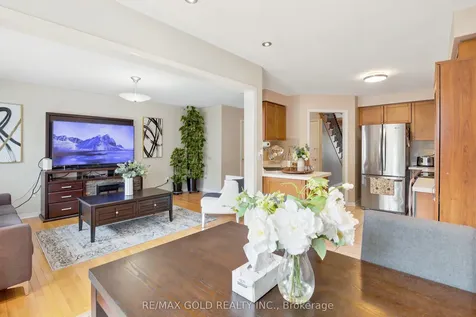 222 Fairwood Circle Brampton ON L6R 0X6