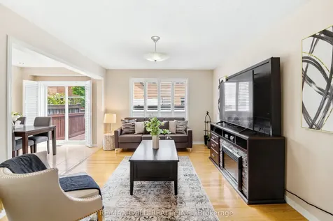 222 Fairwood Circle Brampton ON L6R 0X6