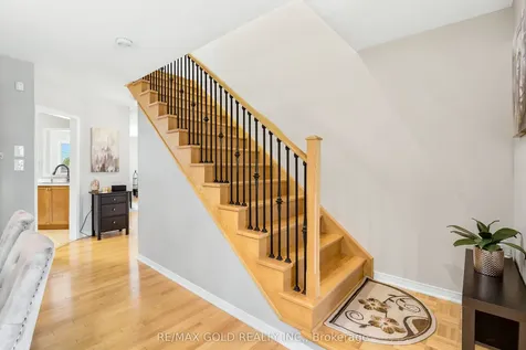 222 Fairwood Circle Brampton ON L6R 0X6
