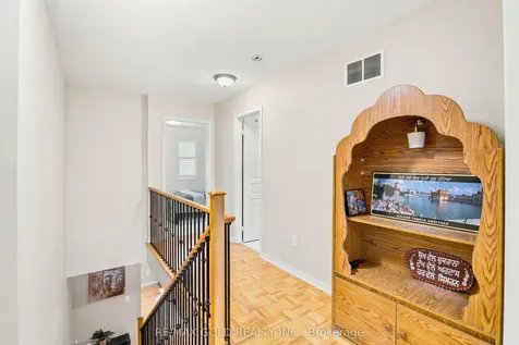 222 Fairwood Circle Brampton ON L6R 0X6