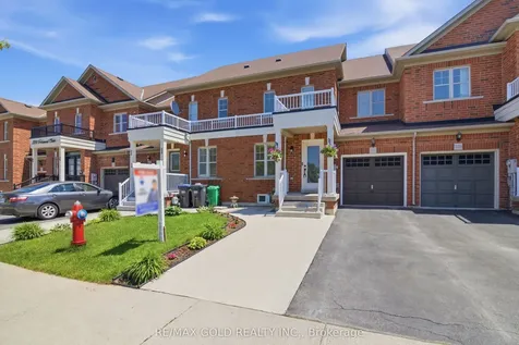 222 Fairwood Circle Brampton ON L6R 0X6