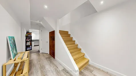 221 Bufford Drive Brampton ON L6Y 3N3