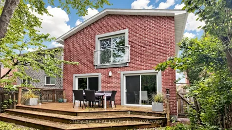 221 Bufford Drive Brampton ON L6Y 3N3