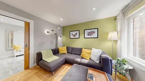 221 Bufford Drive Brampton ON L6Y 3N3