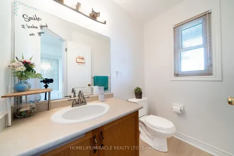 93 Brickyard Way Brampton ON L6V 4L7