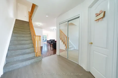 93 Brickyard Way Brampton ON L6V 4L7