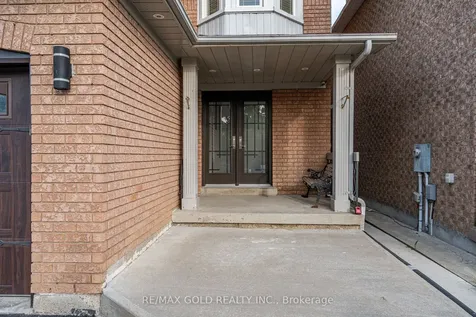 56 Horned Owl Drive Brampton ON L6R 1C5