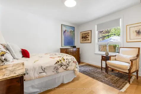10 Iris Road Toronto ON M8V 2G9