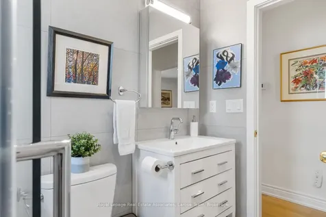 10 Iris Road Toronto ON M8V 2G9