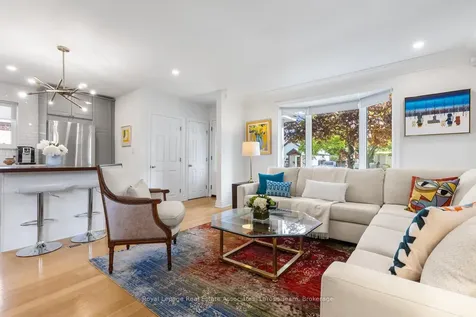 10 Iris Road Toronto ON M8V 2G9