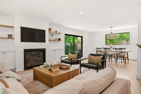 394 Rankin Drive Burlington ON L7N 2B5