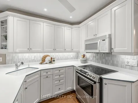 1337 Melton Drive Mississauga ON L4Y 1L6
