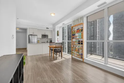 4055 Parkside Village Drive Mississauga ON L5B 0K8