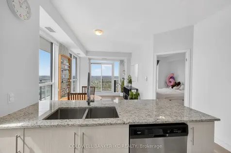 4055 Parkside Village Drive Mississauga ON L5B 0K8