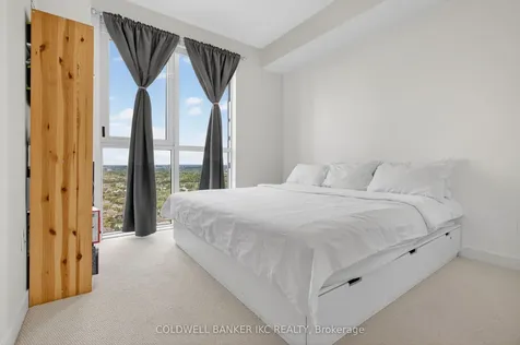 4055 Parkside Village Drive Mississauga ON L5B 0K8