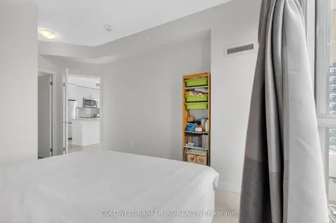4055 Parkside Village Drive Mississauga ON L5B 0K8