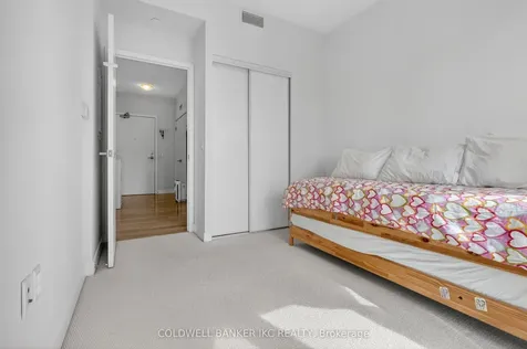 4055 Parkside Village Drive Mississauga ON L5B 0K8