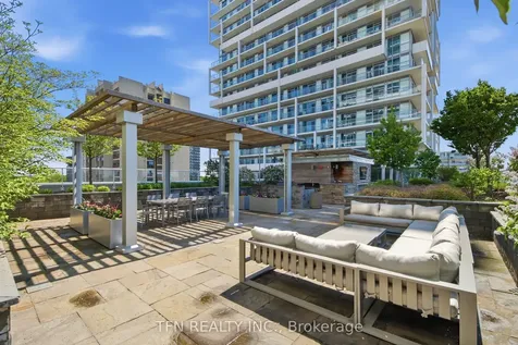 65 Speers Road Oakville ON L6K 0J1