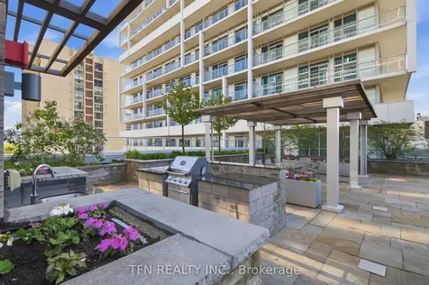 65 Speers Road Oakville ON L6K 0J1