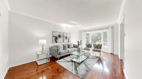165 Warner Drive Oakville ON L6L 6E7