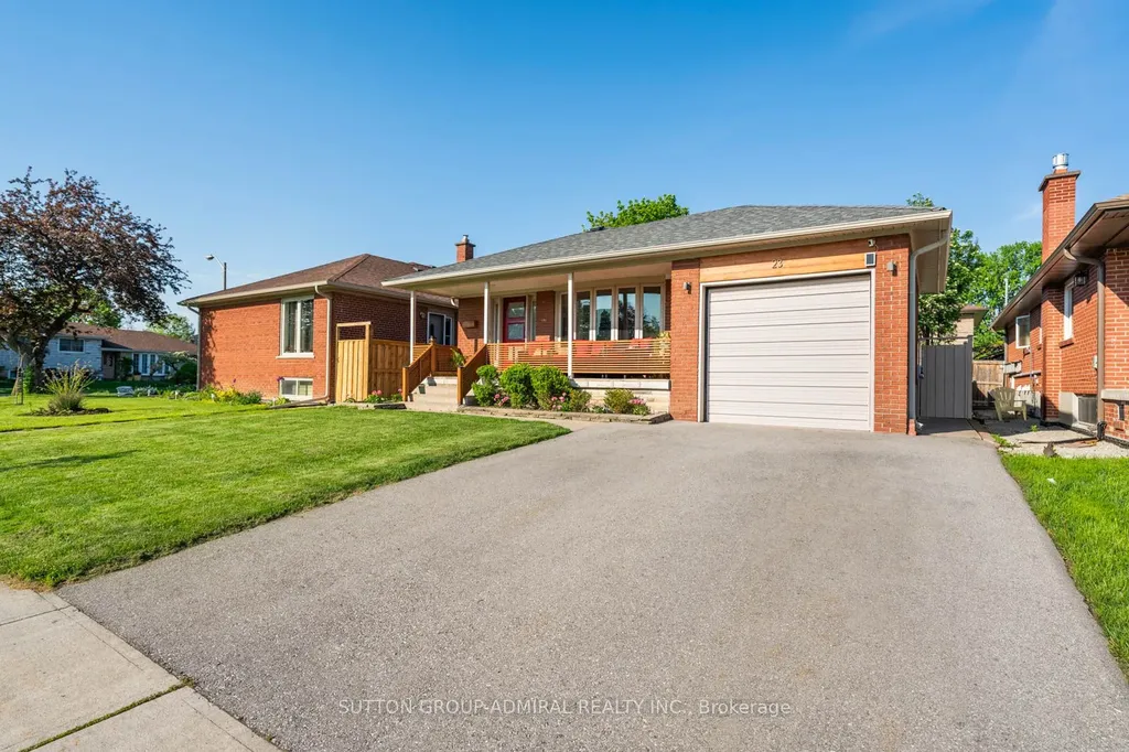 23 Groverdale Road Toronto ON M9C 3M7