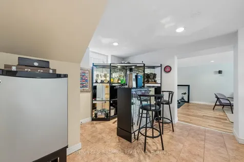 23 Groverdale Road Toronto ON M9C 3M7