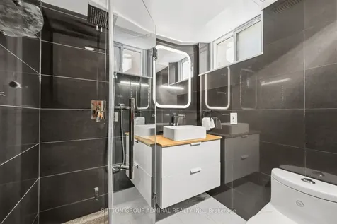 23 Groverdale Road Toronto ON M9C 3M7