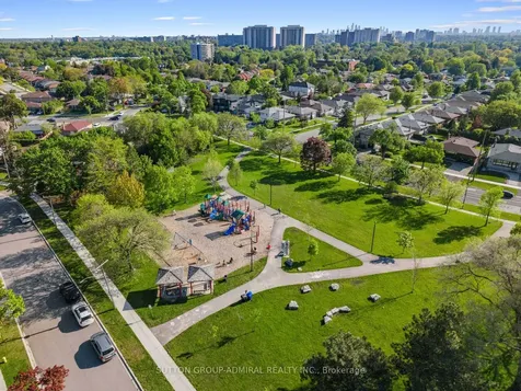 23 Groverdale Road Toronto ON M9C 3M7