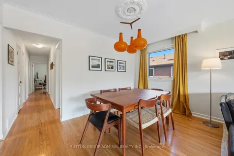23 Groverdale Road Toronto ON M9C 3M7