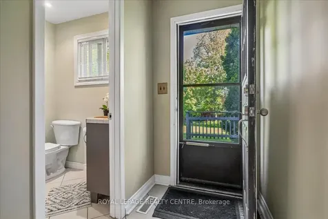 2613 Liruma Road Mississauga ON L5K 1Y8