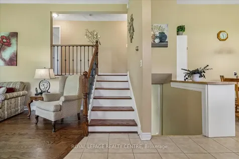 2613 Liruma Road Mississauga ON L5K 1Y8
