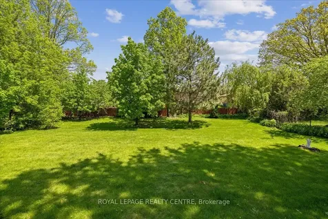 2613 Liruma Road Mississauga ON L5K 1Y8