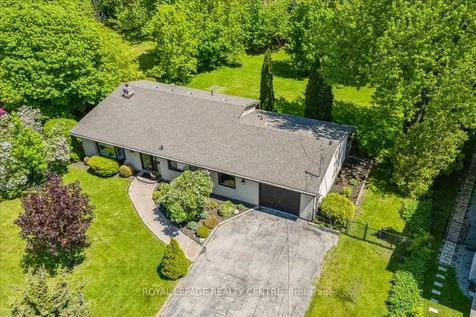 2613 Liruma Road Mississauga ON L5K 1Y8