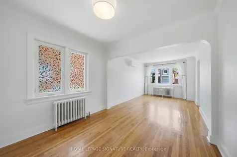 20 Aldgate Avenue Toronto ON M8Y 3L6