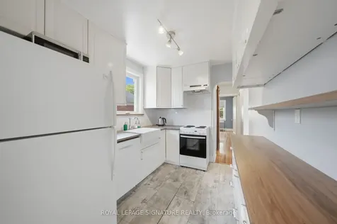 20 Aldgate Avenue Toronto ON M8Y 3L6