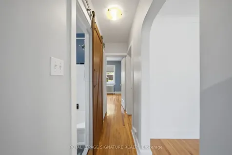 20 Aldgate Avenue Toronto ON M8Y 3L6