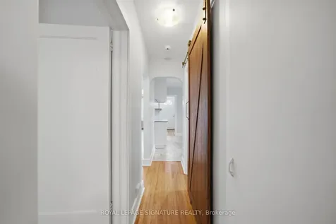 20 Aldgate Avenue Toronto ON M8Y 3L6