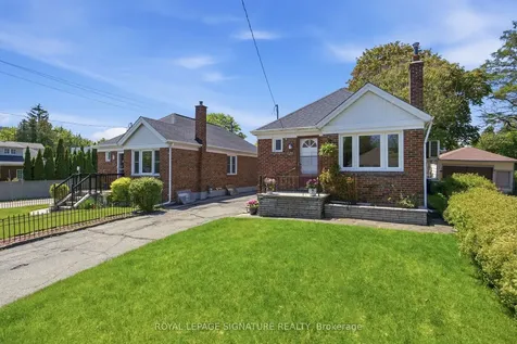 20 Aldgate Avenue Toronto ON M8Y 3L6